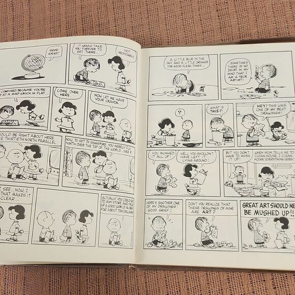 Vintage Peanuts Treasury Comic Book By Charles M. Schulz 1969 - Picture 4 of 7